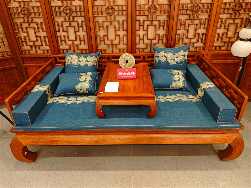 绣花罗汉床坐垫