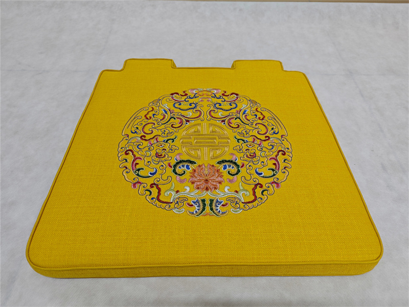 刺绣餐椅坐垫